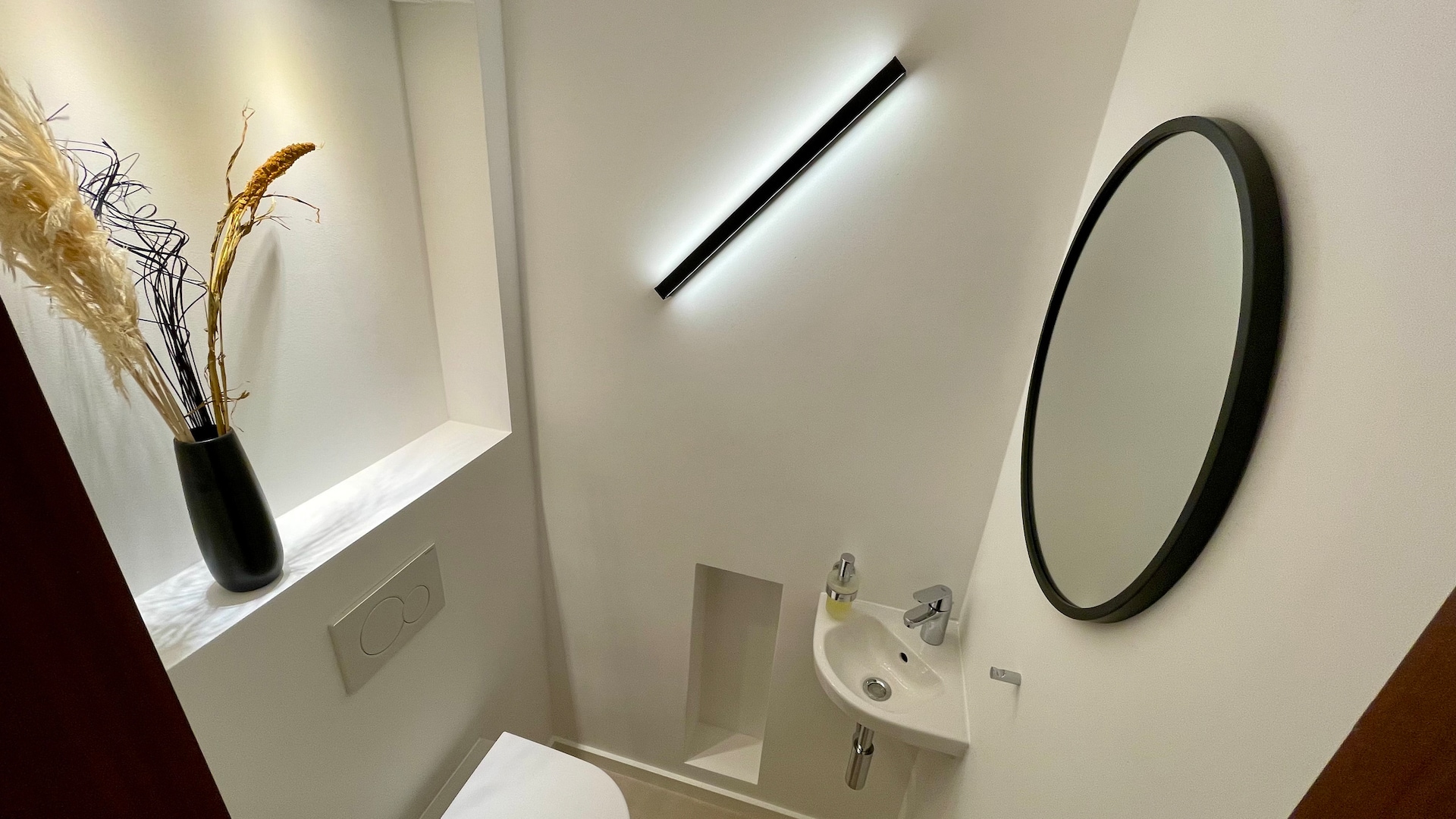 Spacious Chalet with Style & Comfort